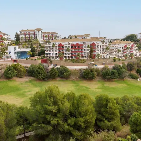 3 Bedroom Penthouse In Hébergement de vacances *
