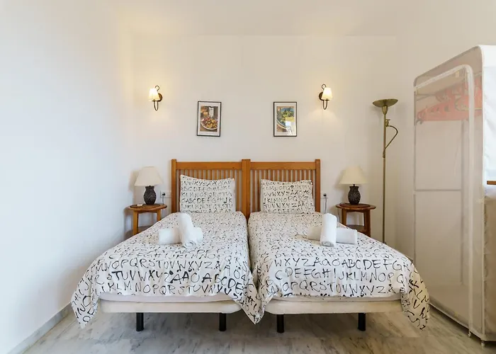 3 Bedroom Penthouse In *