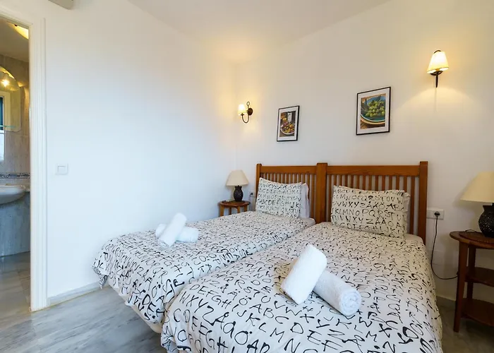 3 Bedroom Penthouse In *