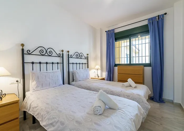 Hébergement de vacances 3 Bedroom Penthouse In *