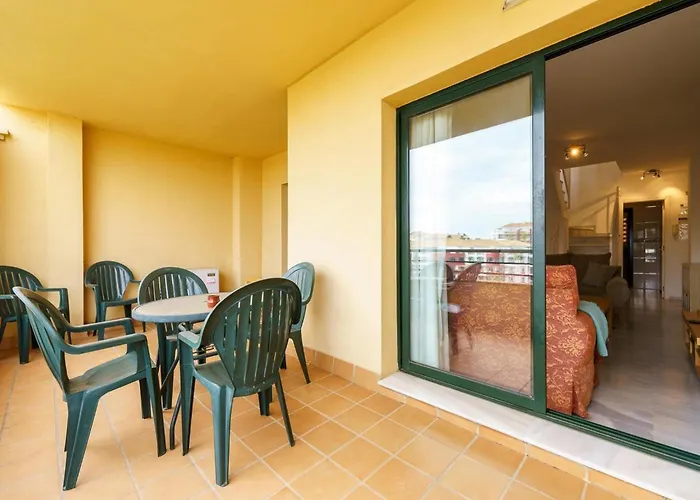Hébergement de vacances 3 Bedroom Penthouse In